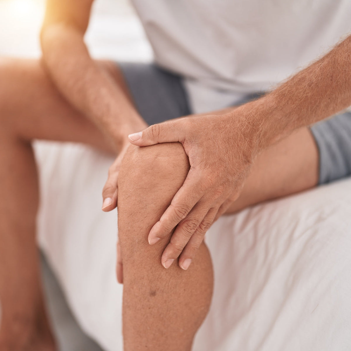 Cómo aliviar el dolor de rodilla en casa | Guía completa